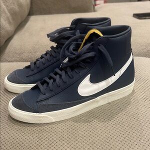 Nike Men's Dark Blue and White blazers